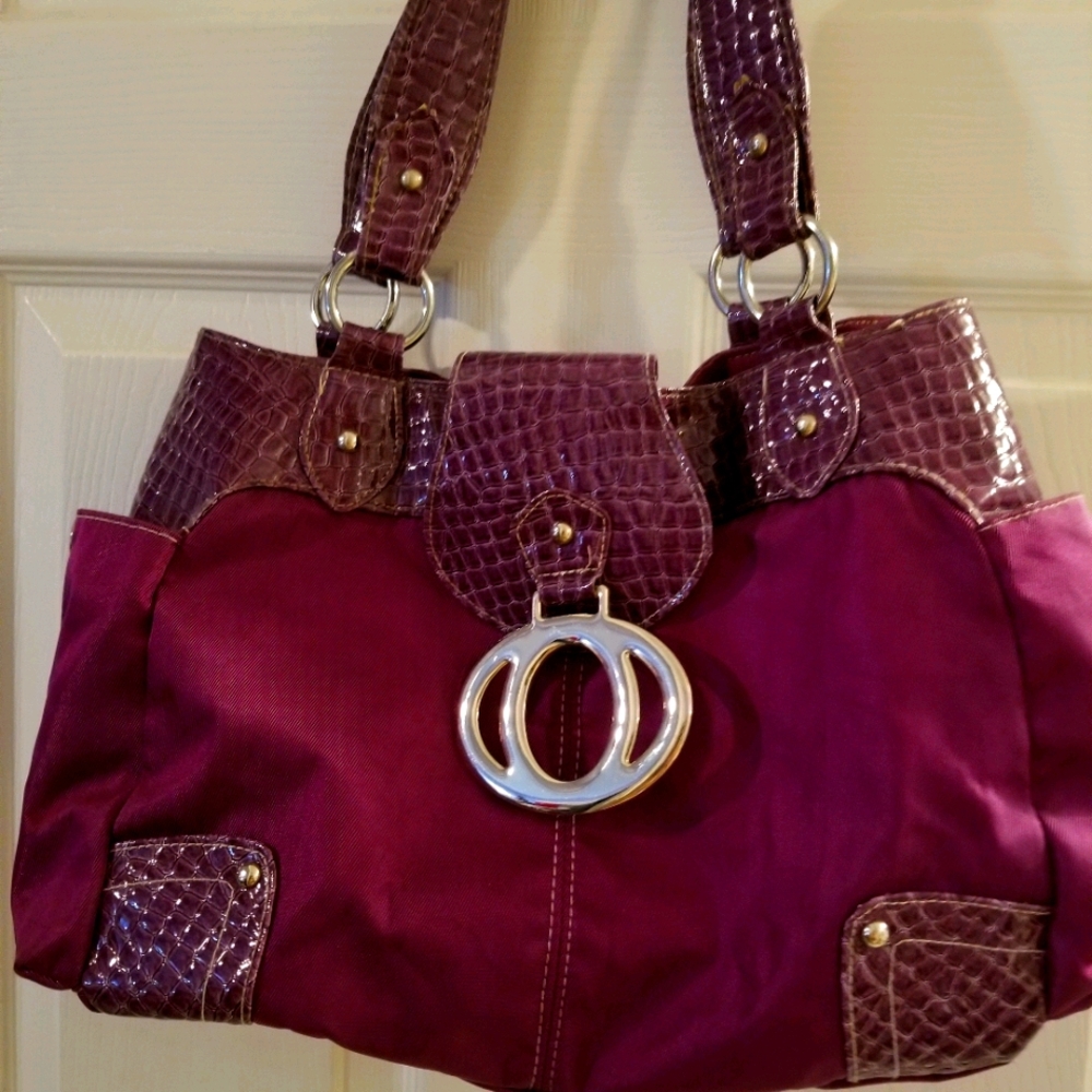 Shoulder bag